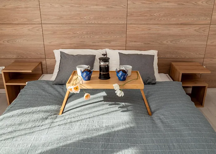 アパート Witolda Riverside - Balcony, View - By Rentujemy ヴロツワフ