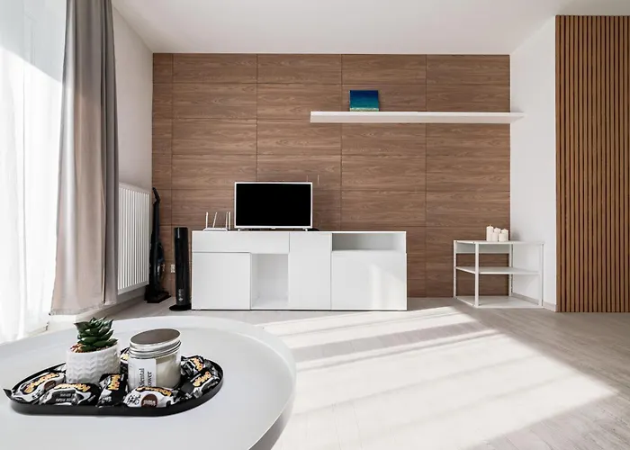 Witolda Riverside - Balcony, View - By Rentujemy Апартаменты Вроцлав